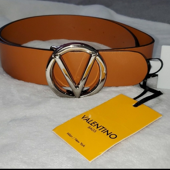 Mario Valentino Accessories - NWT Mario Valentino Giusy Belt